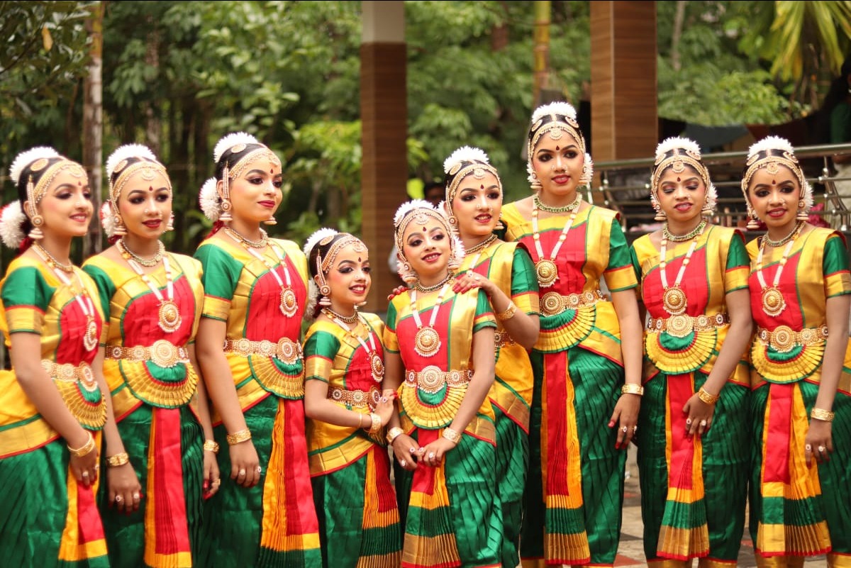 Dance & Music school Kakkattil : Neelambari Nritha Sangeetha Vidyalayam Kakkattil