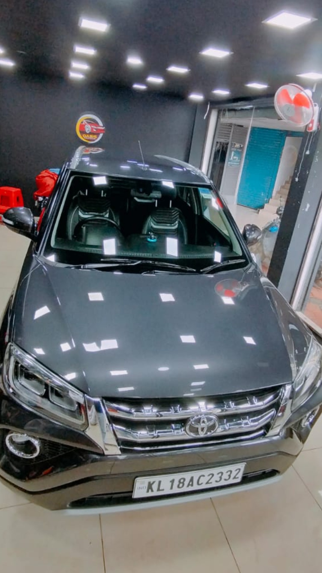 Car detailing kakkattil:  OASIS 