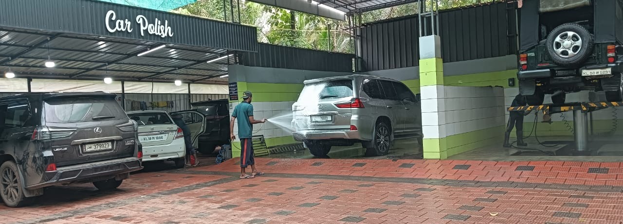 Car Wash and Detailing Nadapuram Perode  : Lazer Car Service