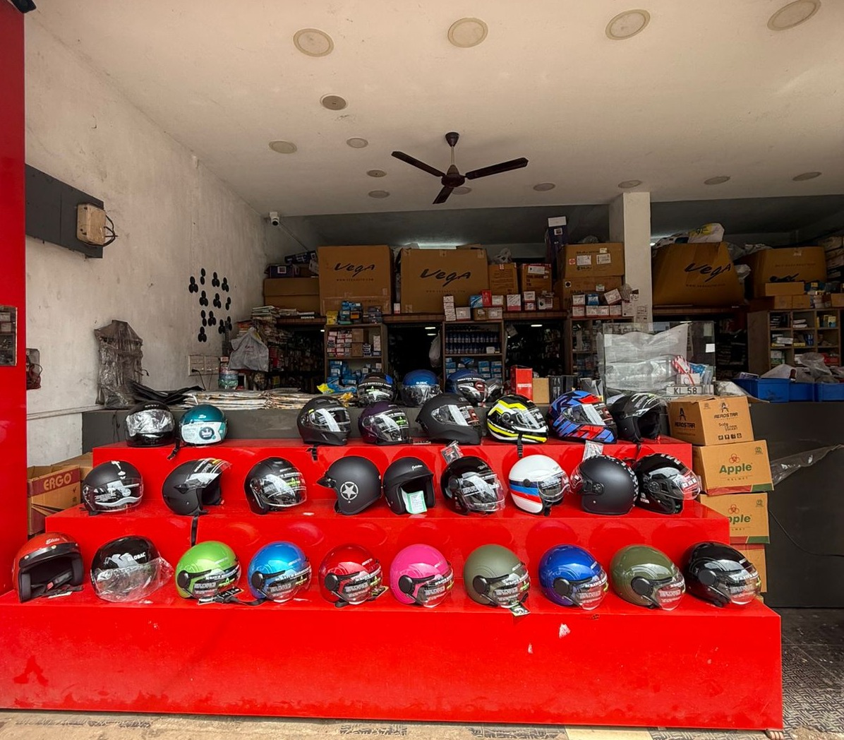 Best Helmet shop ,Two Wheeler Spare Parts,Bike Accessories and service Thalassery : Spare World