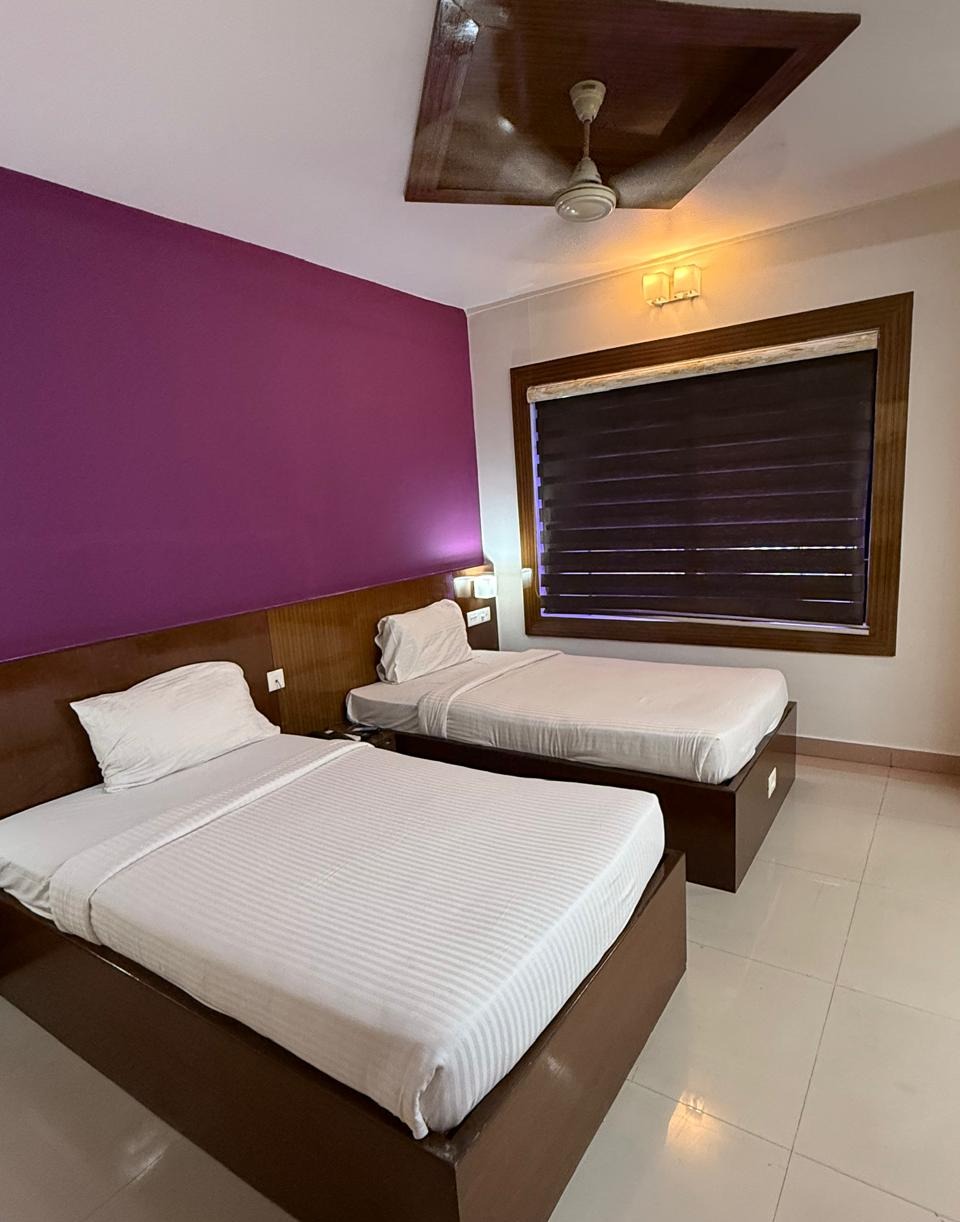 Rooms available in Thalassery- Sea Pearl