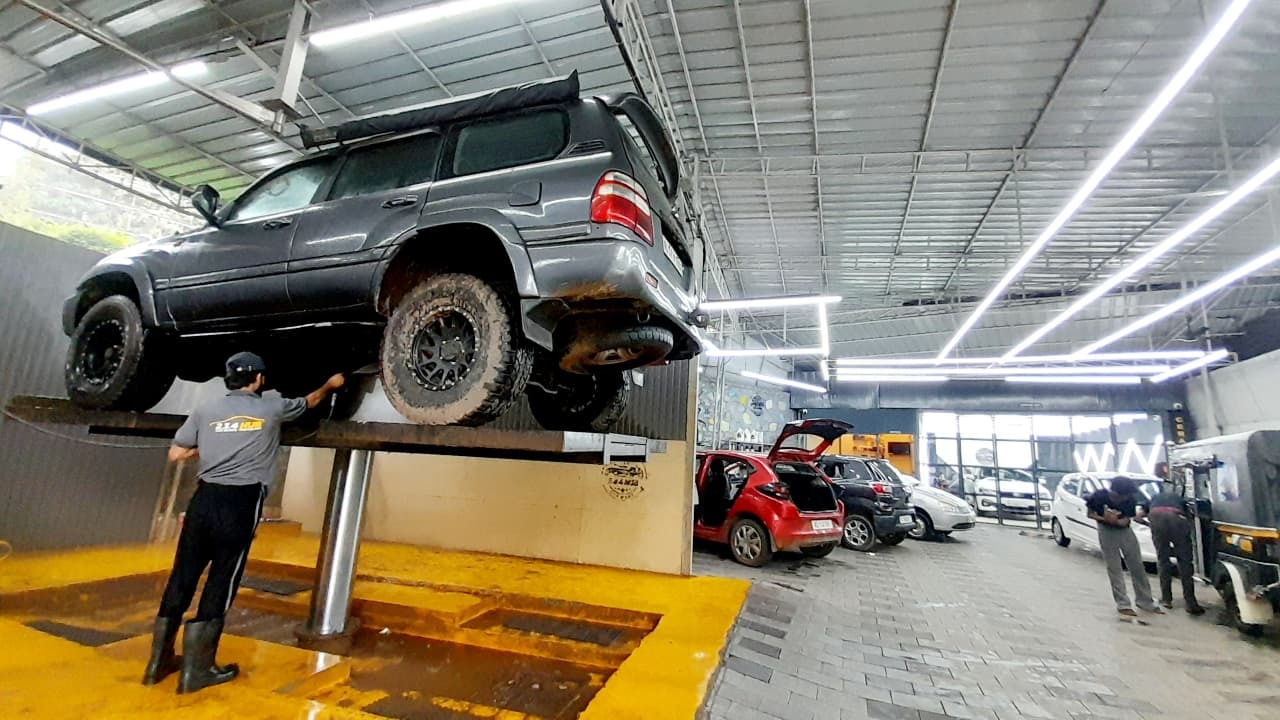 Car wash Car detailing Vadakara : 234 Car Wash Detailing Hub