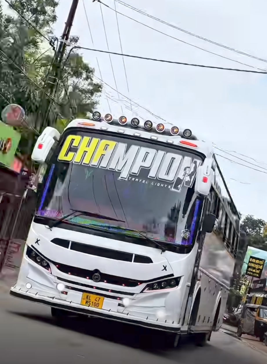 Tourist bus thrissur kodungallur, Champion Travel Lights