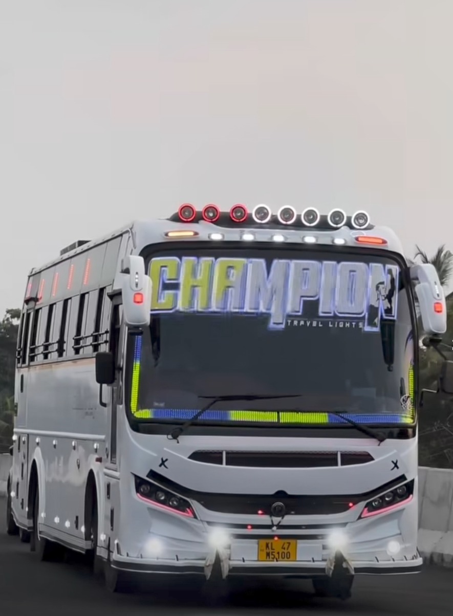 Tourist bus thrissur kodungallur, Champion Travel Lights