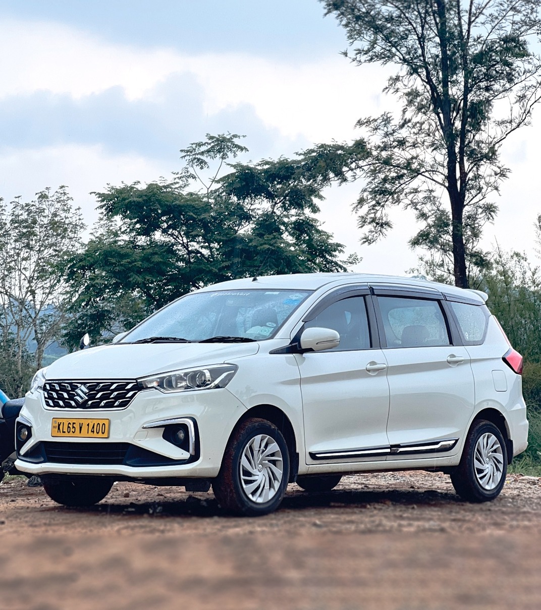 Taxi service calicut, tourist taxi service calicut,Cab service calicut, YathraNest Cabs 