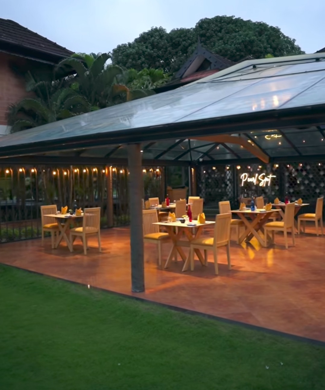 Resort in kochi, Resort South kumbalam ernakulam kochi, Ramada Resort 