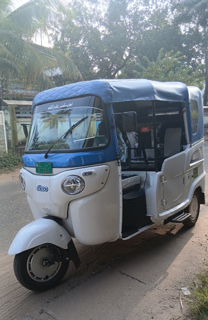 Auto koorikuzhi, auto service koorikuzhi thrissur, Rafeek 