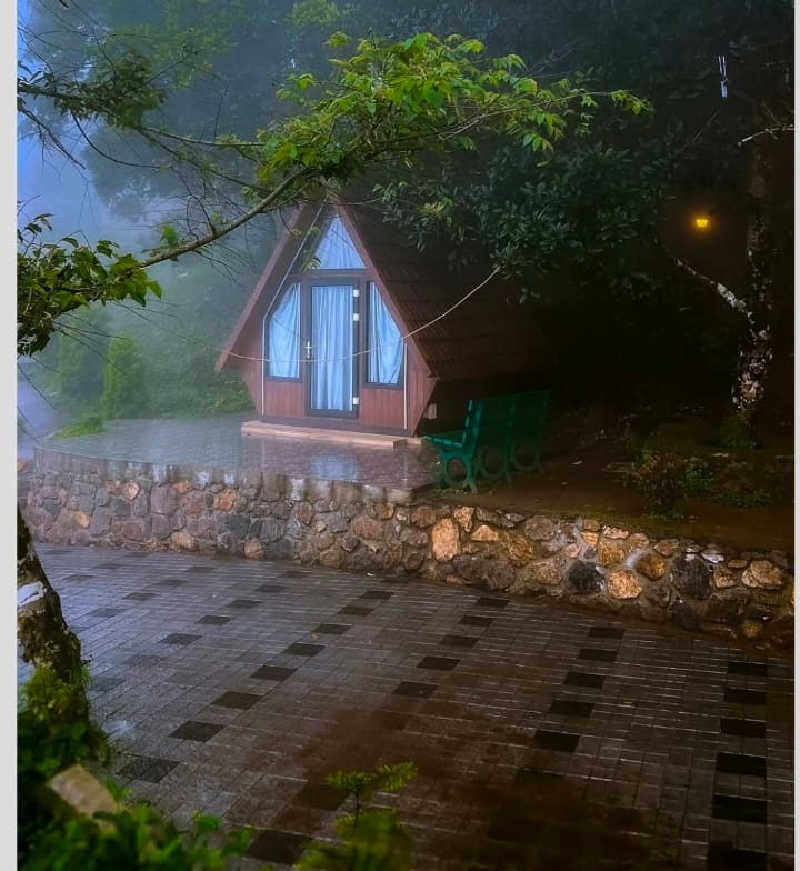 Resort Vagamon,Glamping Resort Vagamon,Stay Vagamon, Villas Vagamon,Cloudcabana Resorts 