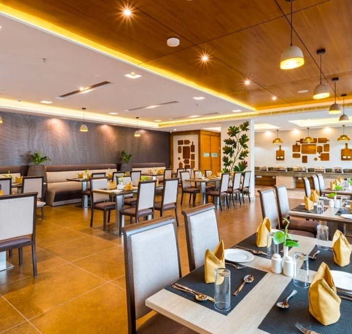 Business Hotel in  Kochi, Luxury Stay in Kochi,Sugar Business Hotel 