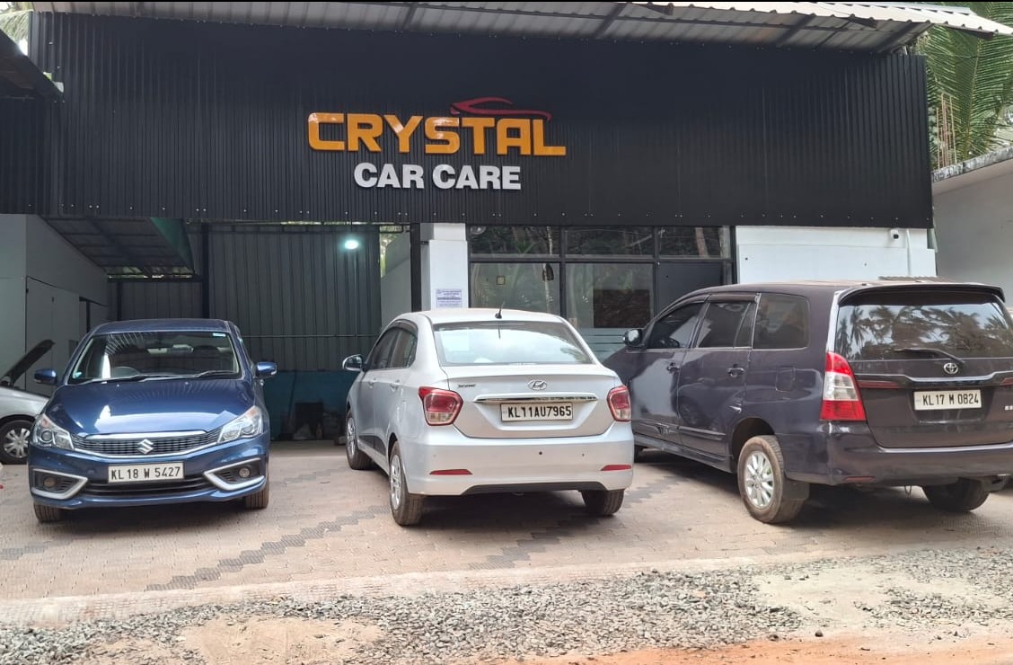 Car workshop aroor, car mechanic aroor, Crystal car care aroor nadakkumethal