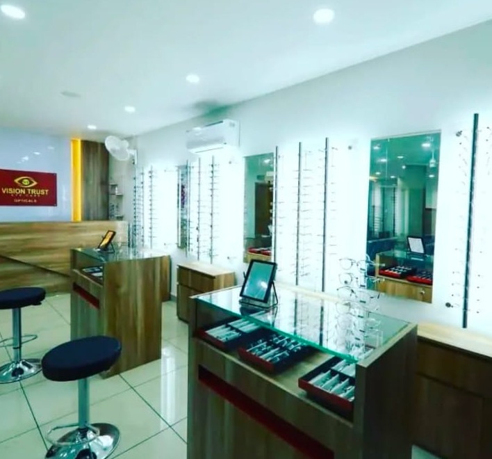 Eye Hospital Perambra,Eye Clinic Perambra,Vision Trust Eyecare Perambra