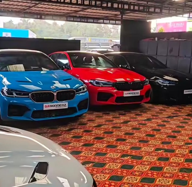  Car Accessories Shop  Paliyekkara Thrissur,Custom Car Painting   Paliyekkara Thrissur,Dub Rodderz Automotive Customization Shop