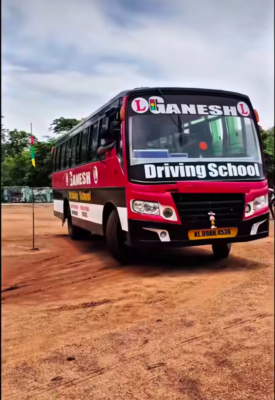 Driving School Palakkad, Trailer Training Palakkad, Driving Training Institute Palakkad,Ganesh Driving School Palakkad