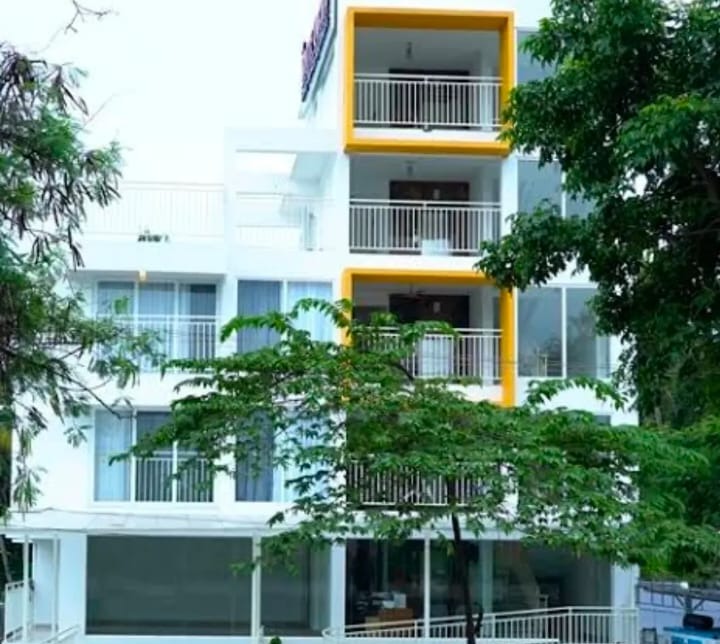 Service Apartments Near Aster Medicity Kochi, Daily Rental Apartments in Kochi,  Apartments For Rent Near Aster Medicity Kochi,White Orchid Apartments