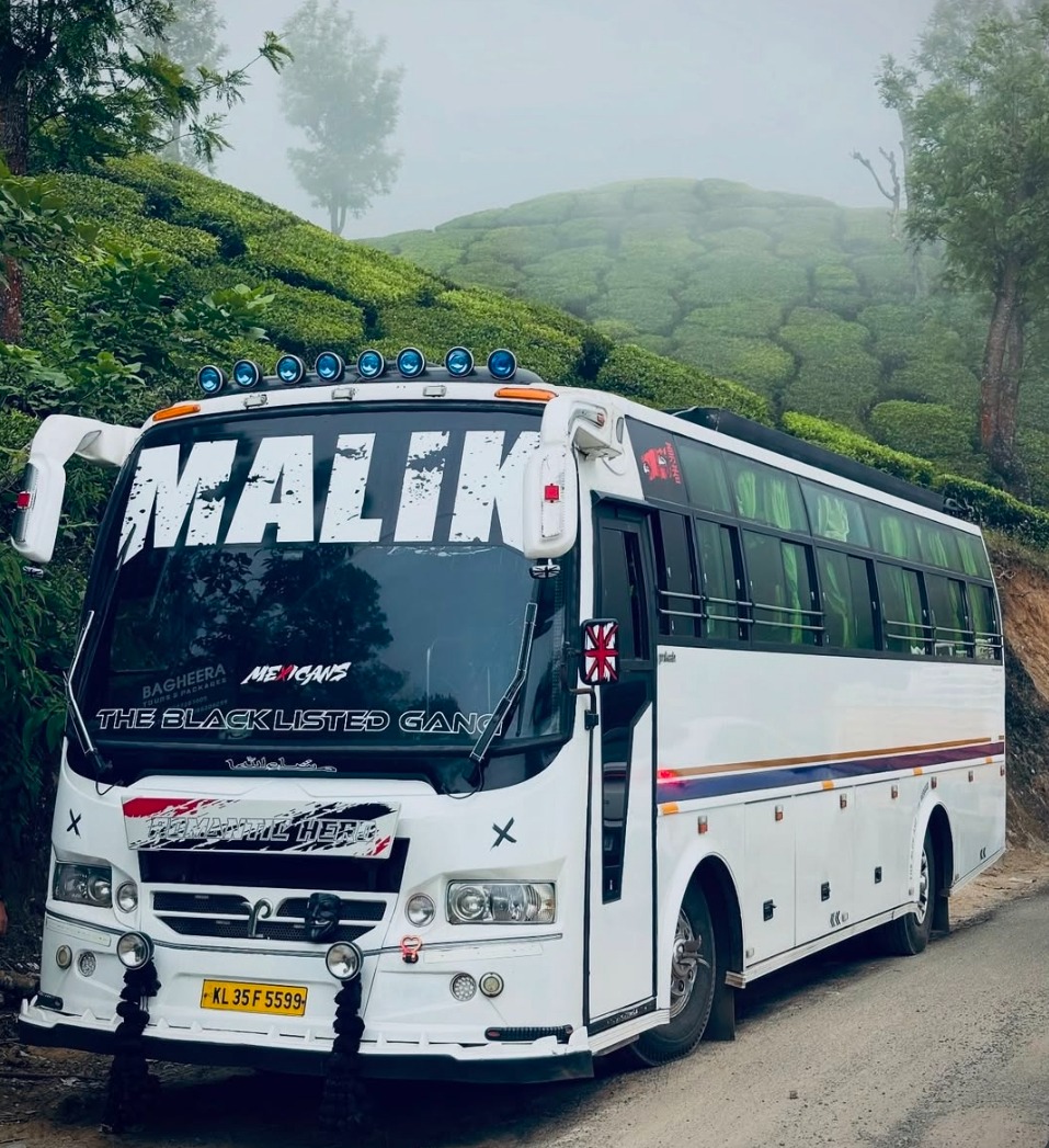 Tourist bus service Mankurussi Parali Palakkad, Traveller service Mankurussi Parali Palakkad, Malik Holicab 