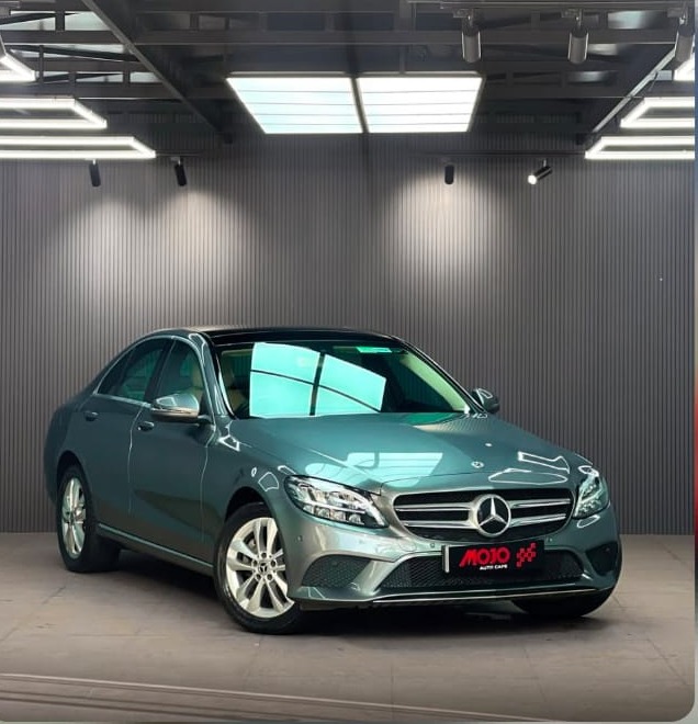 Premium Car Detailing Studio Naduvannur Calicut,Car Accessories Naduvannur Calicut,Mojo Auto Cafe 