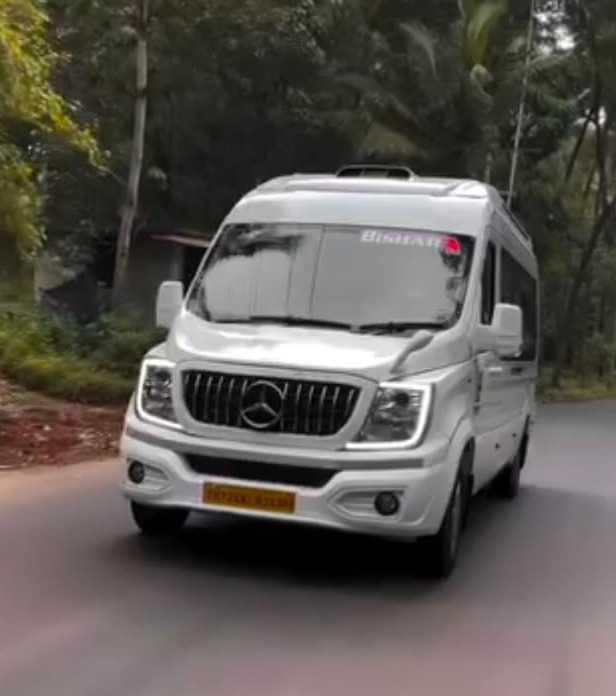 Tourist bus contact number  Kuthuparamba,Traveller contact number  Kuthuparamba,Urbania Taxi Service  Kuthuparamba,Bus tour agency  Kuthuparamba, Bishara Holidays 