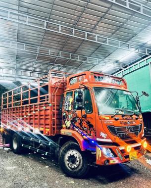 ​Vehicle Body Works  Perumbara Kanhirangad, Rajesh Body Works Kanhirangad, Custom Vehicle Modification Perumbara Kanhirangad, Aaivaami Automotive 