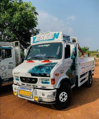 ​Vehicle Body Works  Perumbara Kanhirangad, Rajesh Body Works Kanhirangad, Custom Vehicle Modification Perumbara Kanhirangad, Aaivaami Automotive 