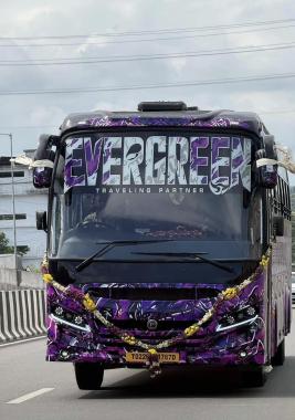 Tourist bus service  Perinjanam Moonupeedika Thrissur, Luxury contract carriage buses Thrissur, ​Team Evergreen
