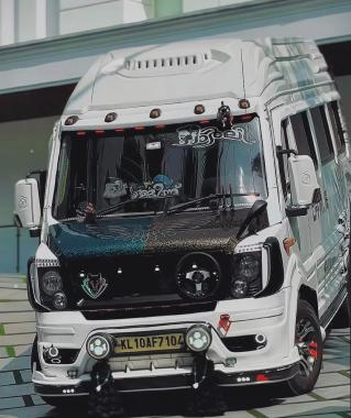 Traveller services in Thrissur, Traveller booking in Thrissur, Charlie Entertainer 