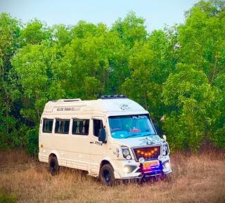 Traveller service in kudukkimotta kannur,Traveller booking in kudukkimotta kannur,Alien Travel Hub 