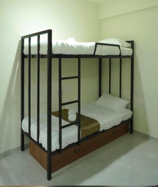 Stay in malapparamb calicut,Service apartments in malapparamb calicut,Dormitory in malapparamb calicut,One BHK Two BHK apartments in malapparamb calicut,Ezzora Stays 
