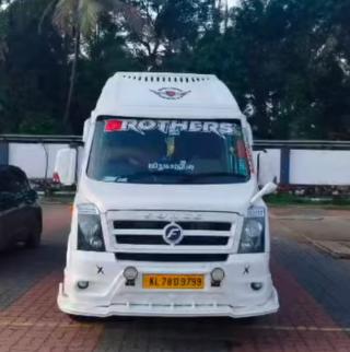 Traveller service in vallithode kannur,Taxi service in vallithode kannur,Earthmovers service in vallithode kannur,Brothers Holidays 