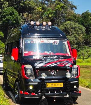 Traveller service in kalpetta wayanad, Traveller booking in wayanad kalpetta,Auto service in kalpetta wayanad, Thamburatty Travel Hub