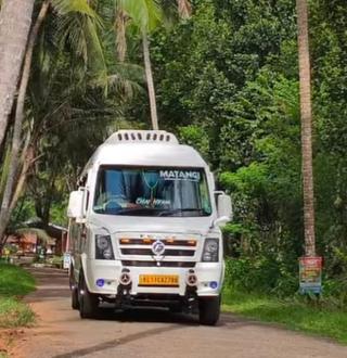 Traveller service in mukkam calicut,Taxi service in mukkam calicut,Tour operators in mukkam calicut,Matangi Travel Hub 