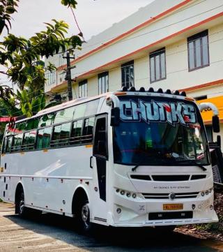 Traveller service in olari thrissur,Tourist bus service in olari thrissur,Taxi service in olari thrissur,Tour operator in olari thrissur, Chunks Travels 