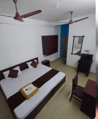Residency in palarivattom  ernakulam,Stay in palarivattom  ernakulam,Hotel Rooms in palarivattom  ernakulam, Emmanuel Residency  