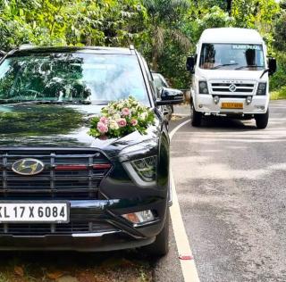 Traveller service in monippally elanji koothattukulam, Bridal cars rental service in elanji koothattukulam monippally, Cab service in monippally elanji koothattukulam, Black Pearl Travelmate 
