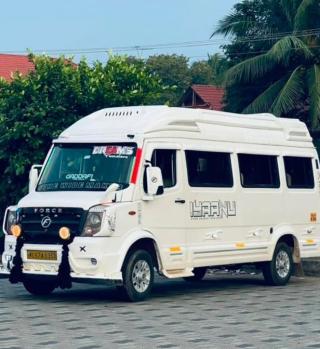 Tourist bus service in ponnani malappuram,Traveller service in ponnani malappuram,Tour operator in ponnani malappuram,Dreams Holidays  