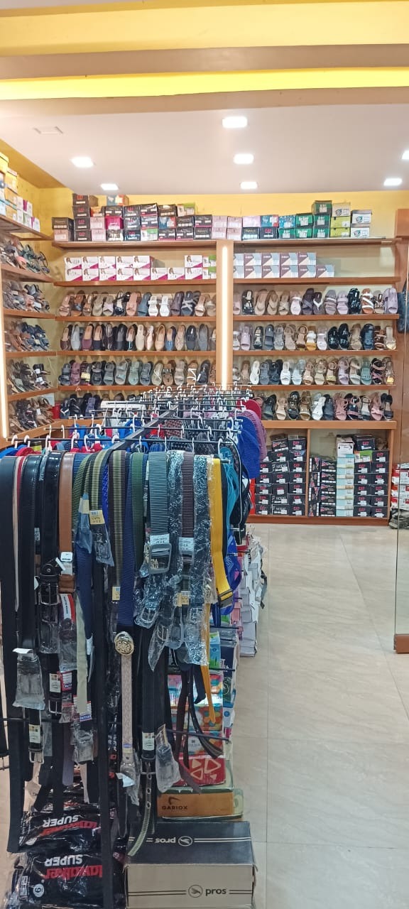 Footwear:  FASHION Corner Kakkattil