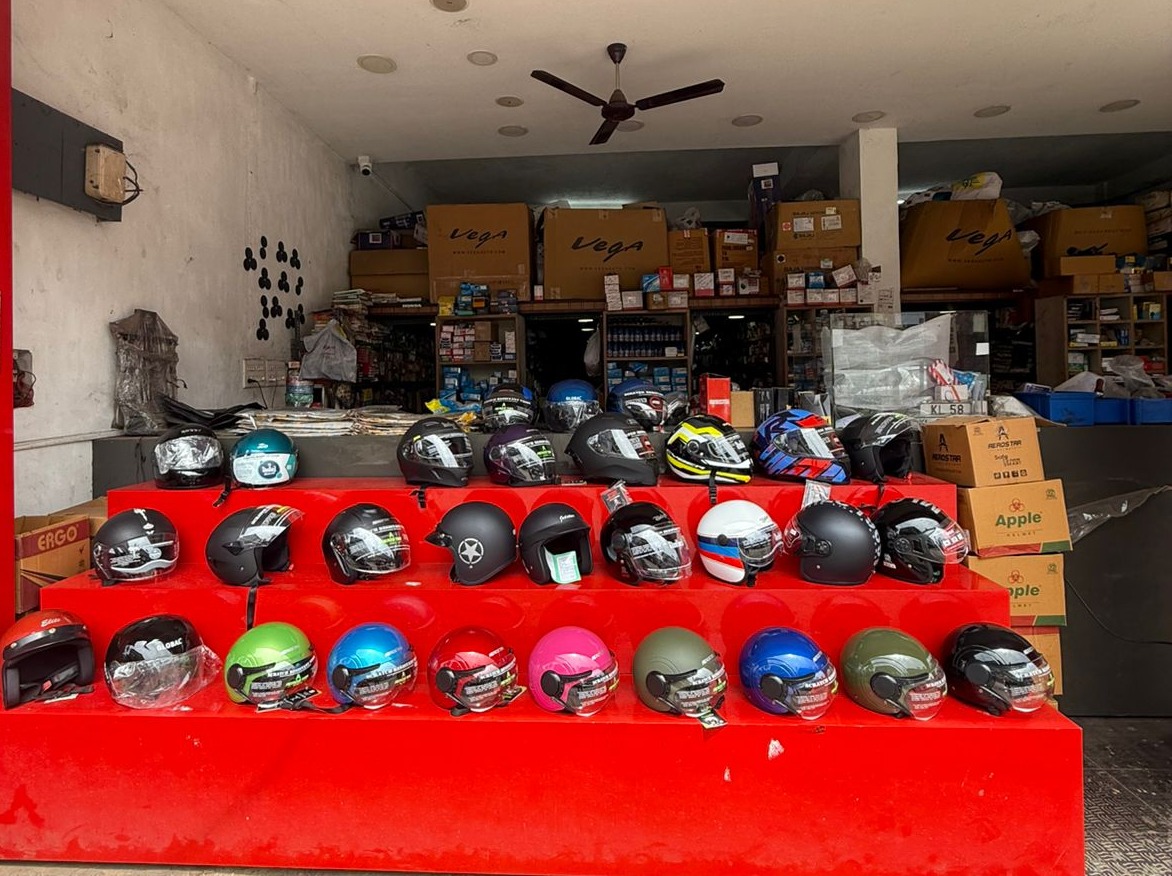 Helmet shop ,Two Wheeler Spare Parts, Bike Accessories Thalassery : Spare World	