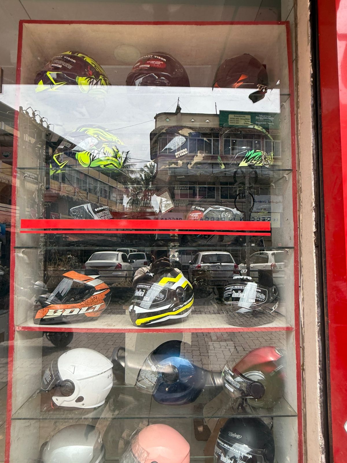 Helmet shop ,Two Wheeler Spare Parts, Bike Accessories Thalassery : Spare World	