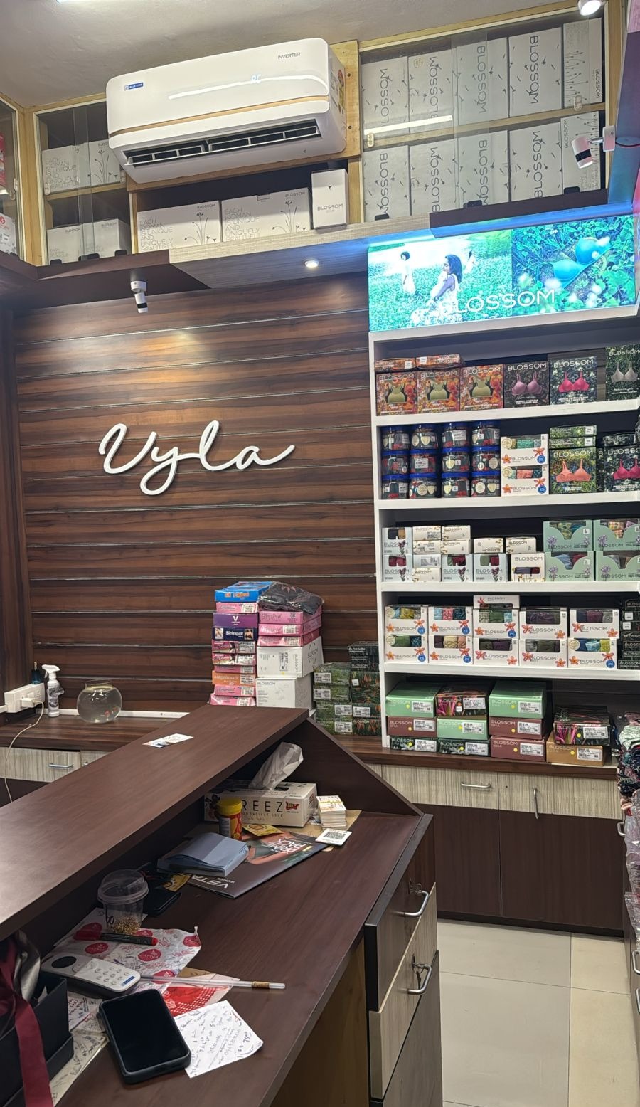 Ladies Tailoring, Embroidery work, Bridel work Thalassery, Vyla Ladies Innerwear And Tailoring unit