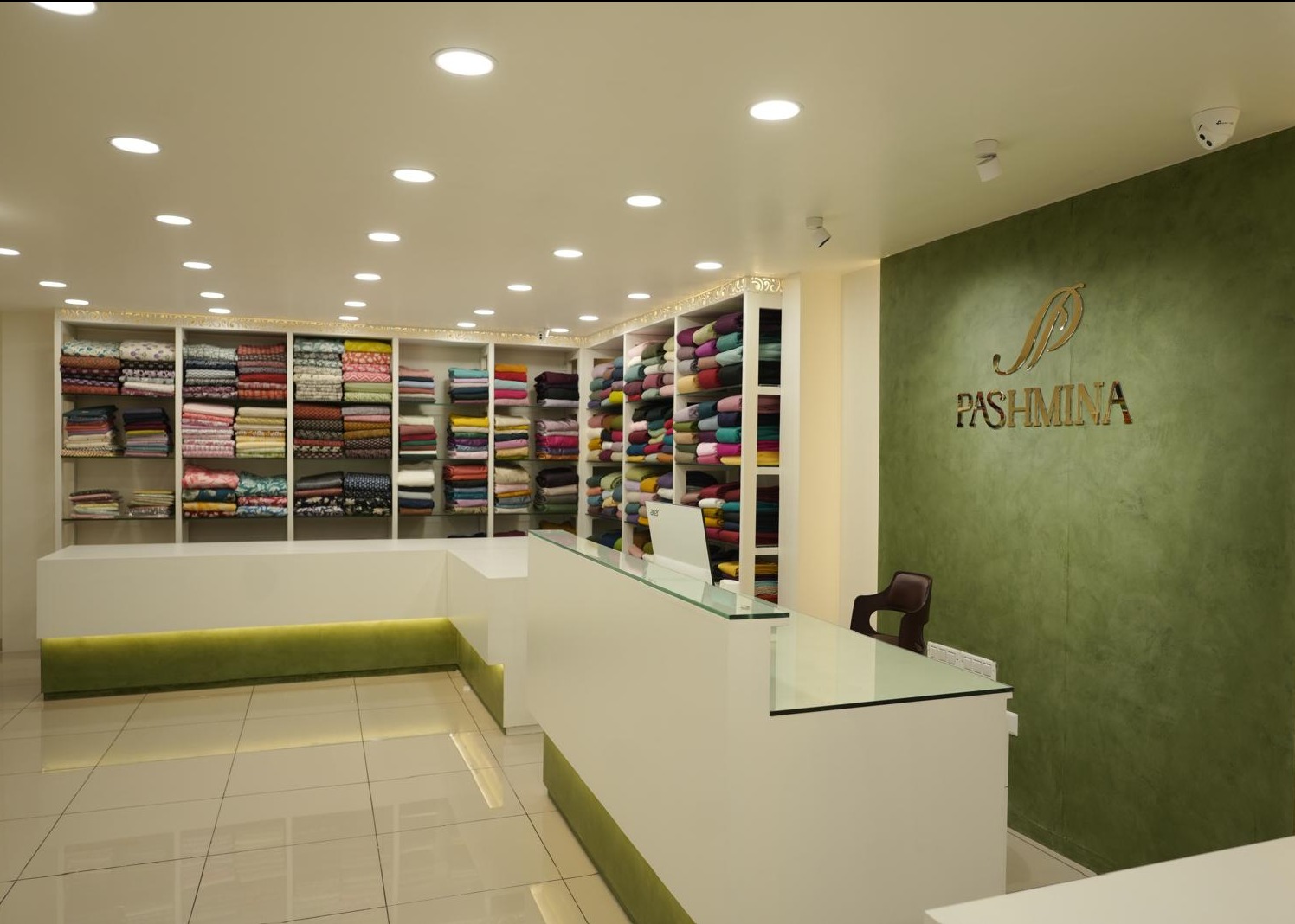 Running Material Kakkamvelly Nadapuram : Pashmina Fabrics