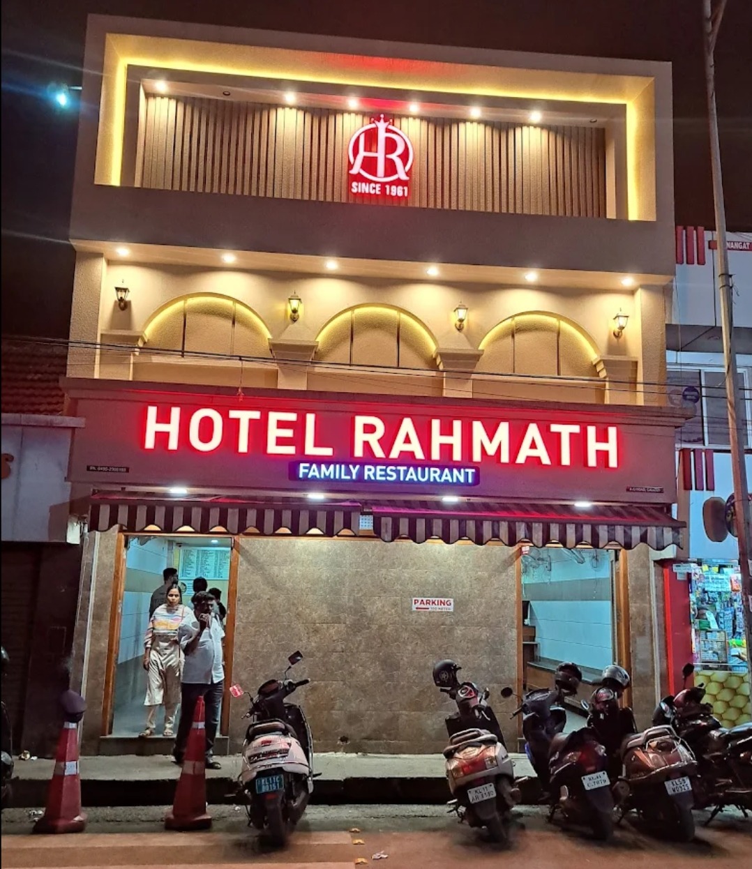  Resturent in calicut, Best food spot in calicut, Rahmath Hotel