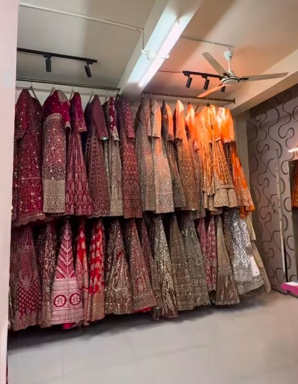 Bridal Dress Rental Kuttiady ,Perambra,Ornaments Rental Kuttiady Perambra, Noiva Rentals  Outfit & Jewellery