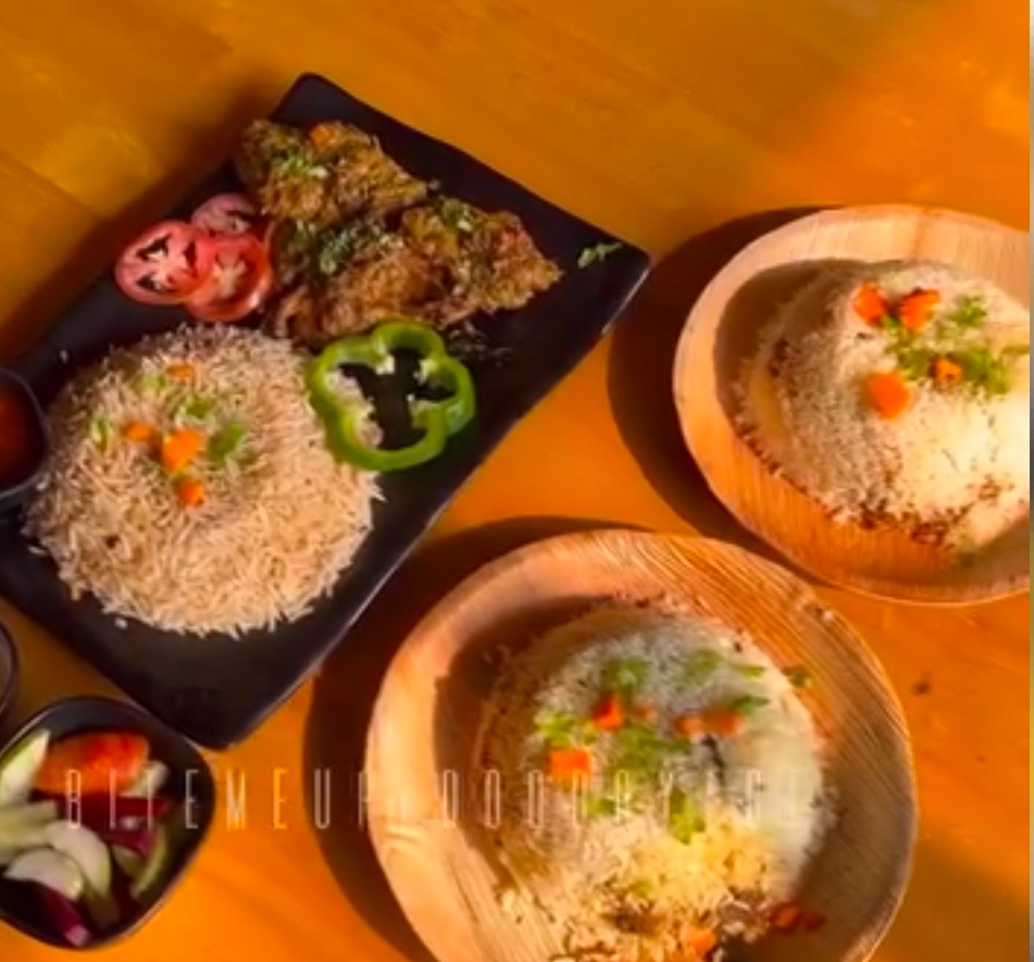 Restaurant Petta Kochi, Biriyani Restaurant Petta Kochi, Biriyani.Com signature 