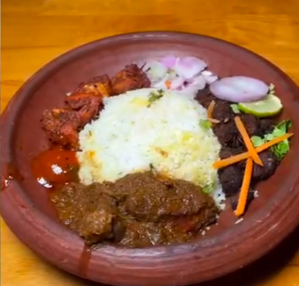 Restaurant Petta Kochi, Biriyani Restaurant Petta Kochi, Biriyani.Com signature 