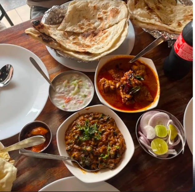 Restaurant Thekkady,Food Spot Thekkady  Kumily,Periyar Tiger Cafe  Restaurant 