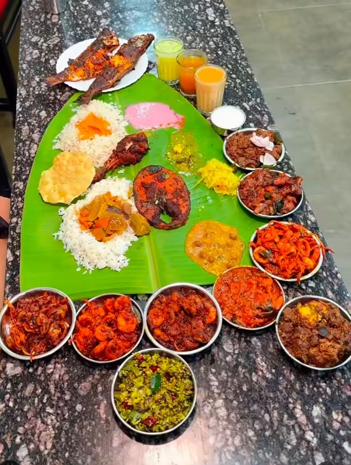 Restaurant Thalassery ,Seafood Restaurant Thalassery ,Royal Restaurant 