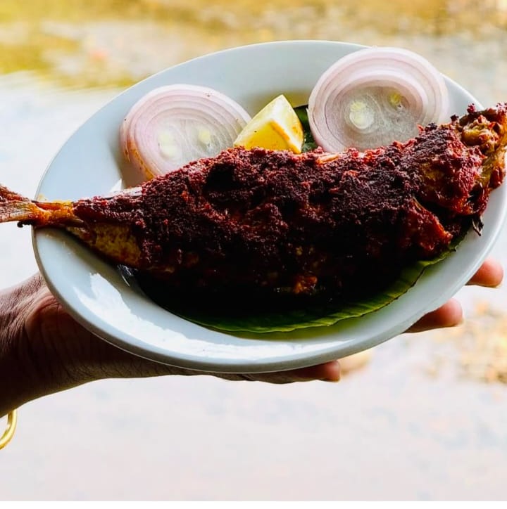  Restaurant  Kaithapoyil Thamarassery,Meals Spot Kaithapoyil Thamarassery,Vazhayila Restaurant 