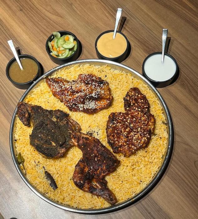 Kuzhimanthi Restaurant Kodungallur, Fast Food Restaurant  Kodungallur, Ikku Bhai's K-town Kitchen Restaurant 