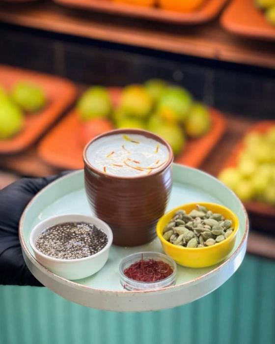 Juice shop in Mannarkkad, Cooldrinks Delivery in Mannarkkad, healthy shakes in Mannarkkad, Fruluv 