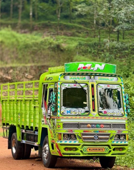 Used commercial vehicles Dealer Kottayam, Second hand trucks Erattupetta, Commercial vehicle finance Erattupetta Kottayam, MN Group
