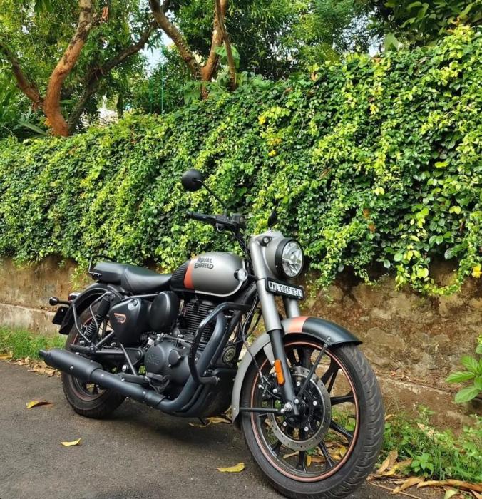 Royal Enfield Dealer Poonkunnam Thrissur, Royal Enfield Showroom Poonkunnam, Royal Enfield service center Poonkunnam Thrissur, Heritage Automotives 